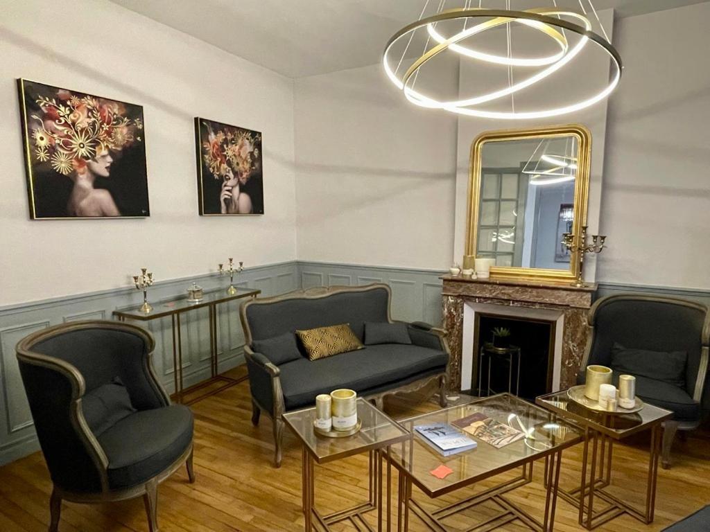 Suites Mana - La Perle Des Isles , Superbe Maison Art Deco Avec Balneotherapie เรเธล ภายนอก รูปภาพ