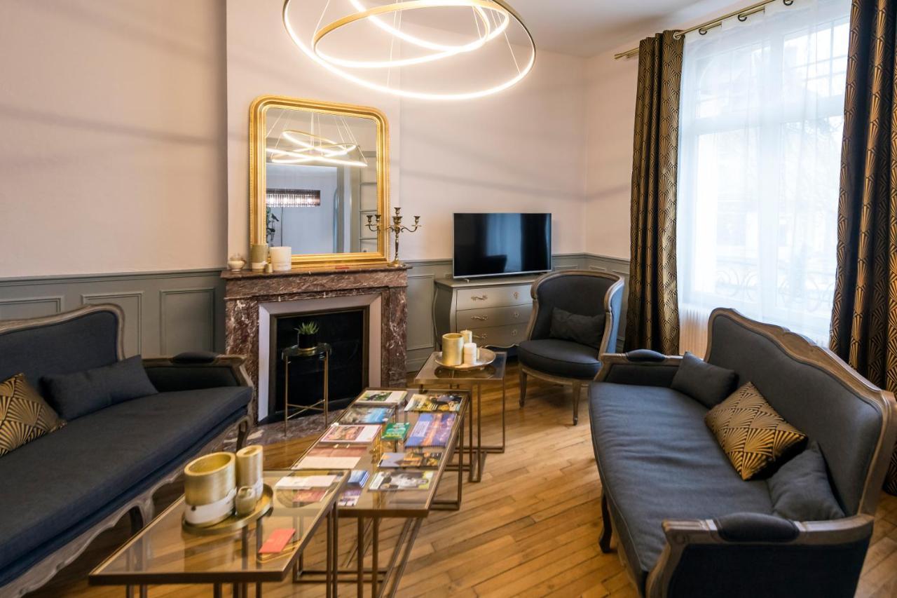 Suites Mana - La Perle Des Isles , Superbe Maison Art Deco Avec Balneotherapie เรเธล ภายนอก รูปภาพ